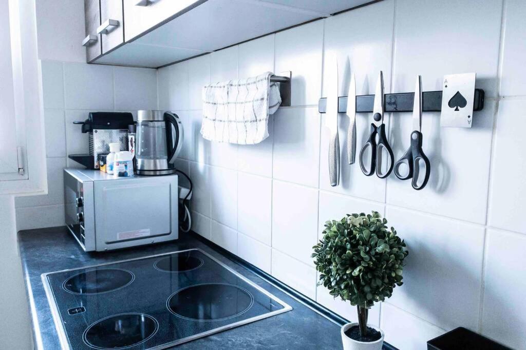 Luxury Home Cinema 2R Apt + Balcony / 65M² Lipsia Esterno foto